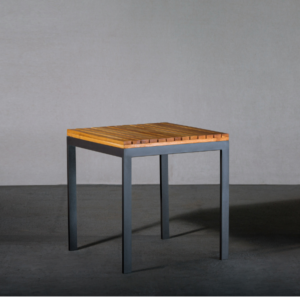 Taburete/Mesa pequeña